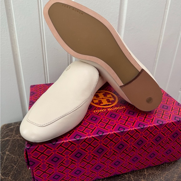 TORY BURCH “KIRA” CREAM COLOR LOAFER NEW in BOX & TB SHOE BAG - Picture 14 of 16